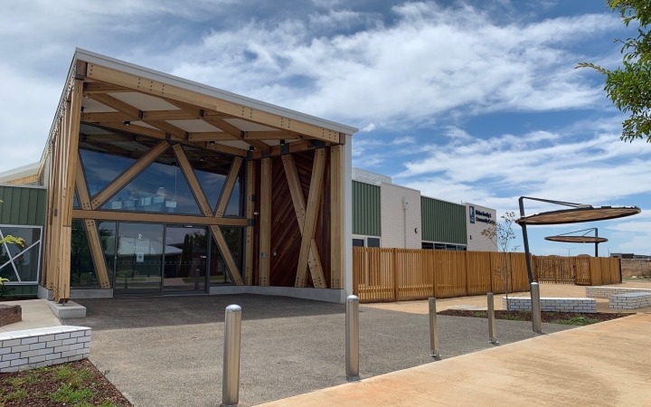 Eliston Family & Community Centre